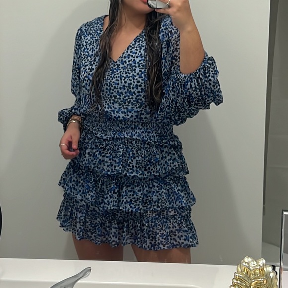 Express Dress 🩵🖤 - Picture 5 of 5